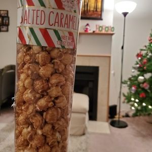 Meet your Posher, Milena